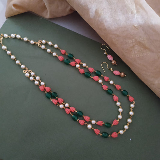 Two layered beaded necklace set