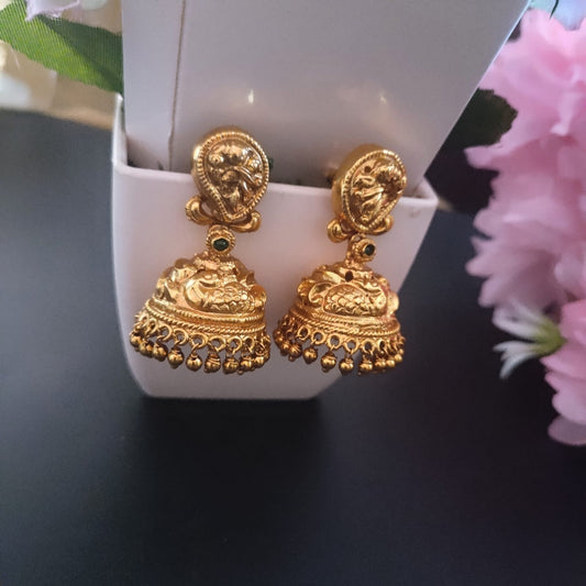 Nakshi jumkha earring