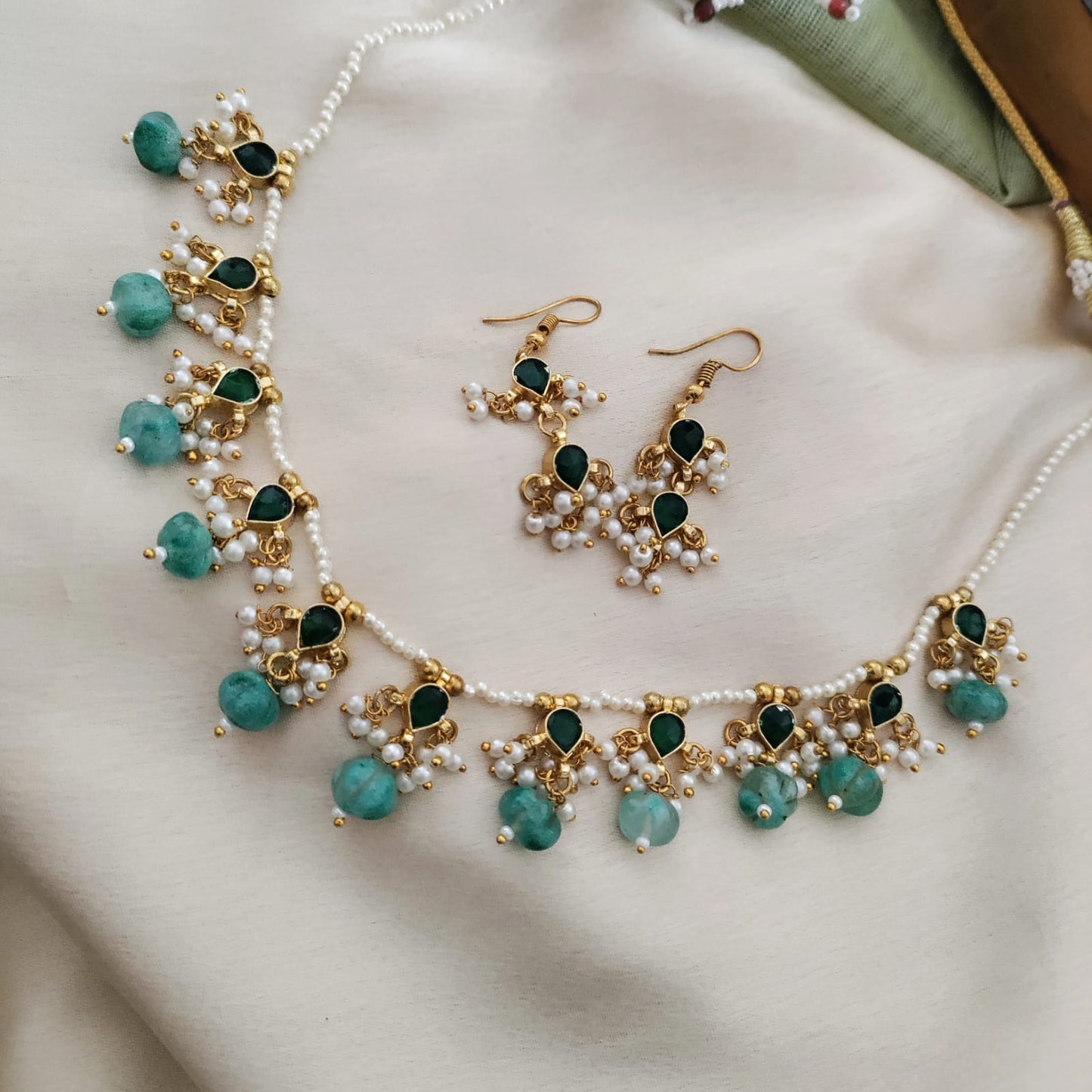 Jadau green pearl necklace set