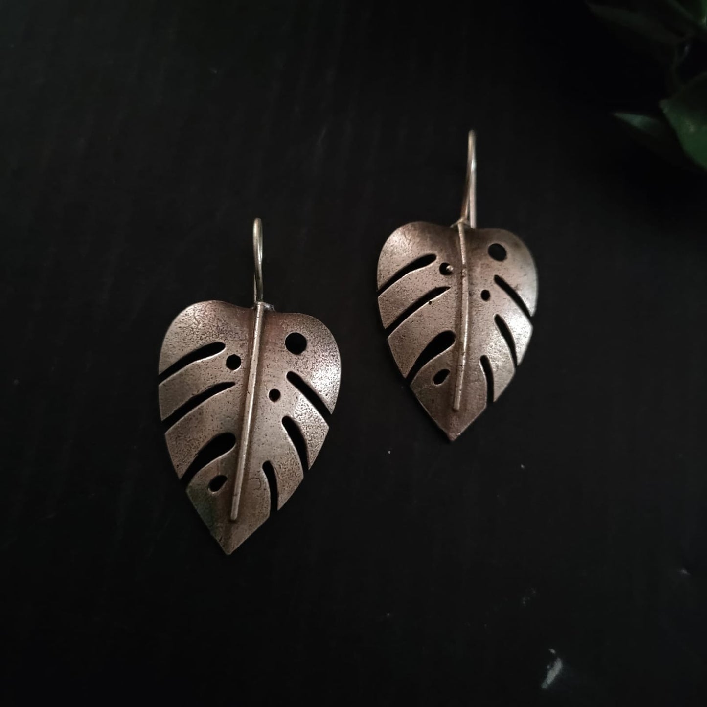 Leaf earring