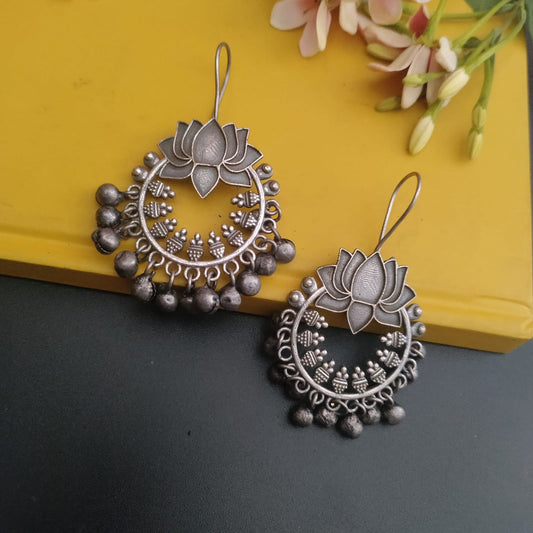 Lotus round hook earring