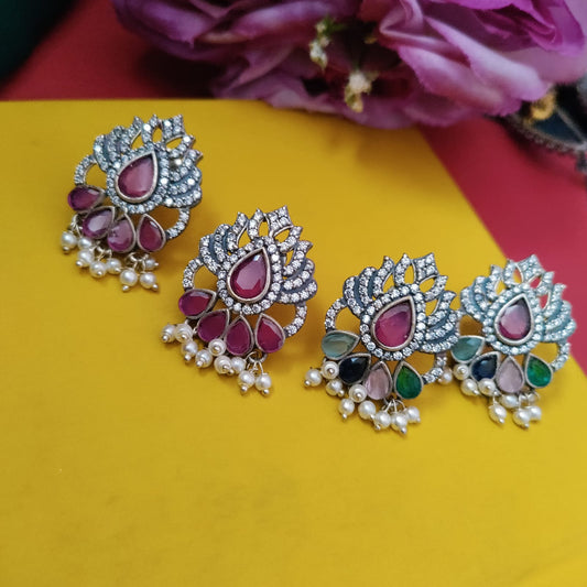 Lotus stone earring