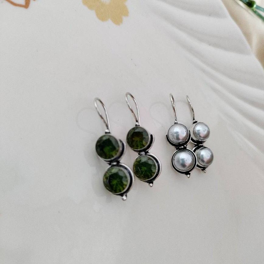 2 Stone earring