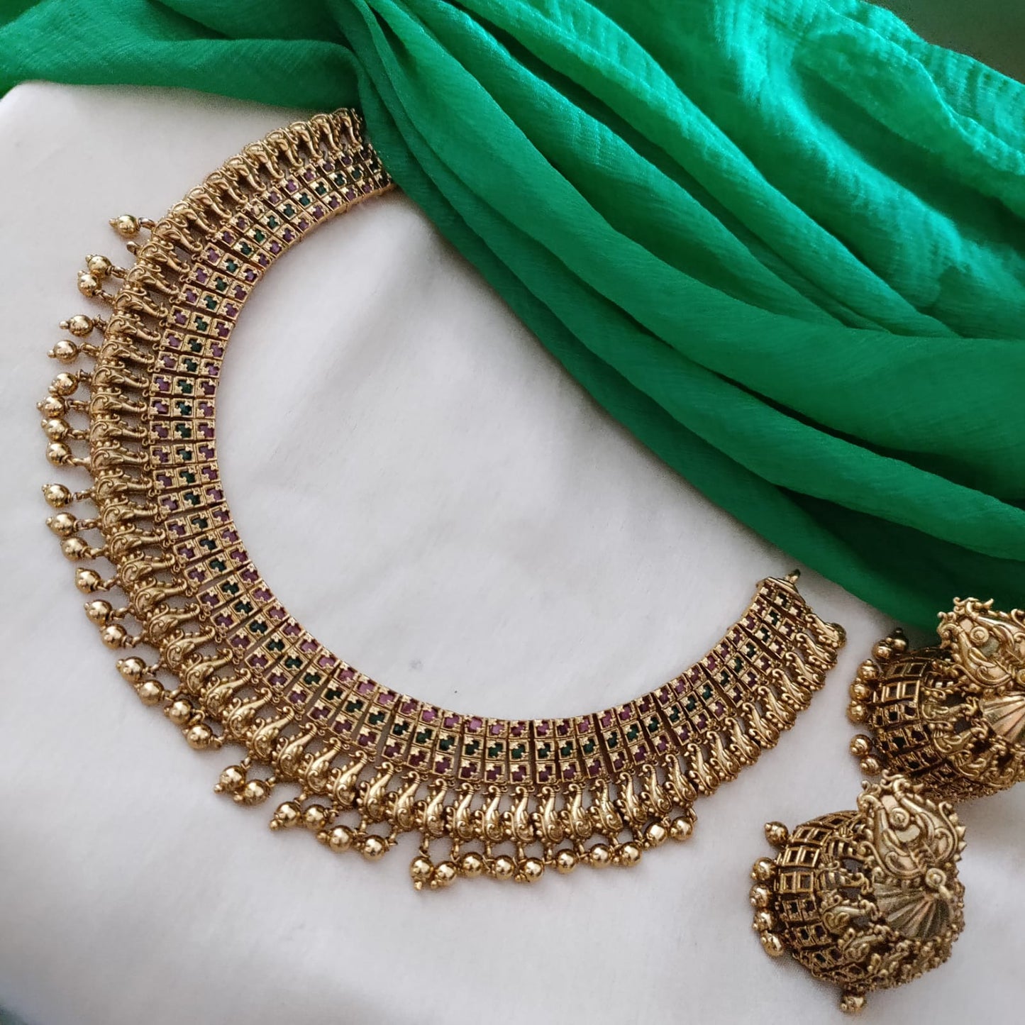 Broad dual colour stone studded with tiny peacock necklace with big jumkha