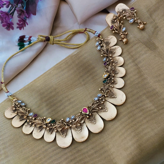 Navratna contemporary necklace set